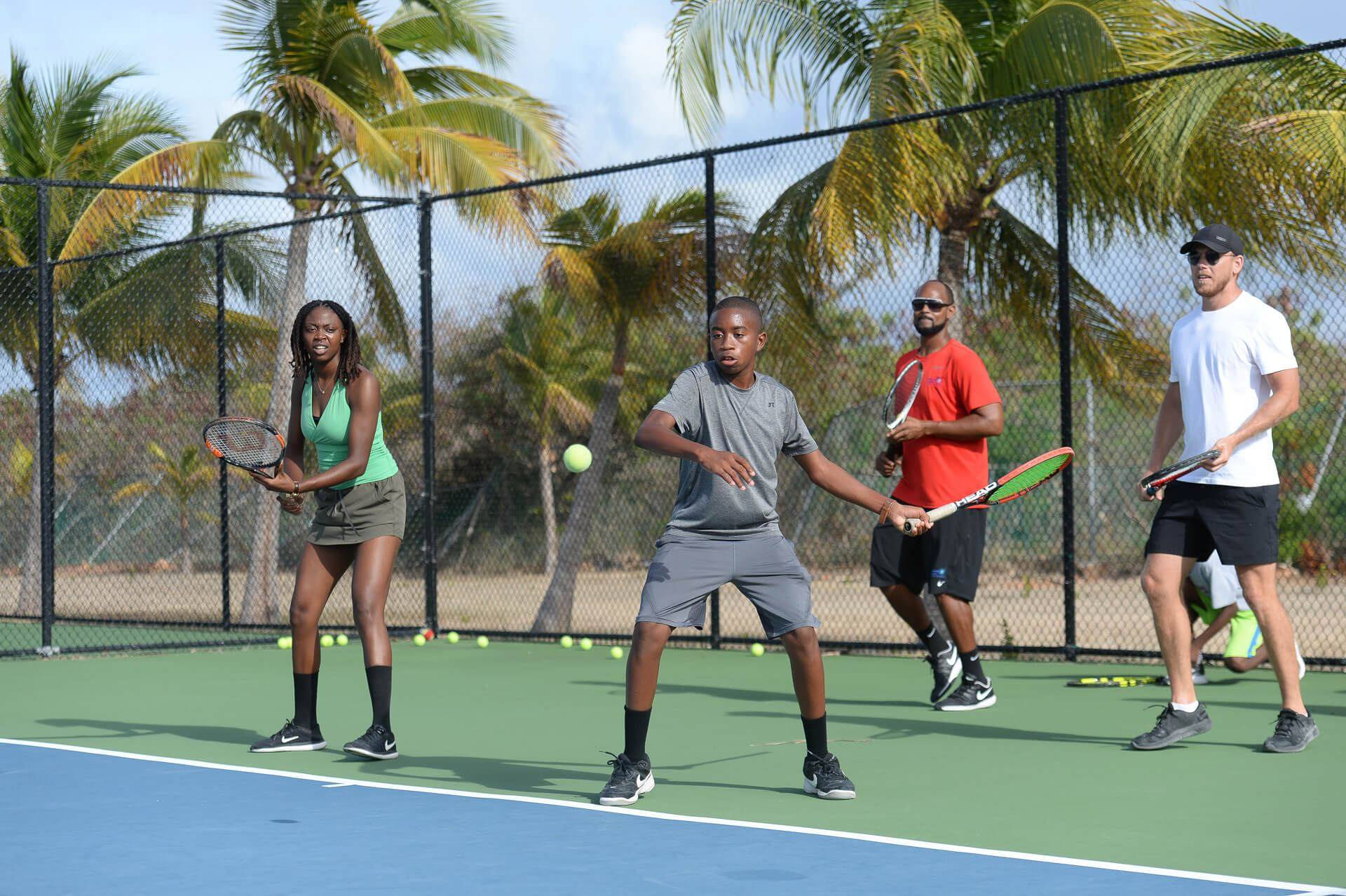 Master the Art of Padel with Goldoneit